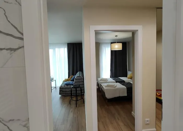 Piekny Apartament 3-Pokojowy